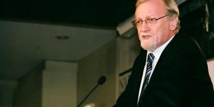 Professor the Honourable Gareth Evans
